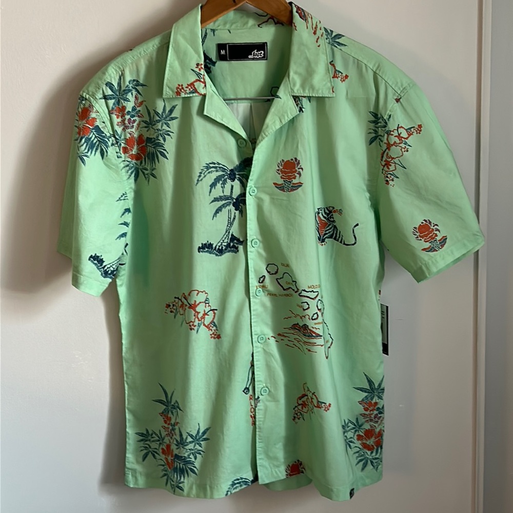New …lost Men’s 100% Cotton Hawaiian Tropical  Luau Print Button Down Shirt
